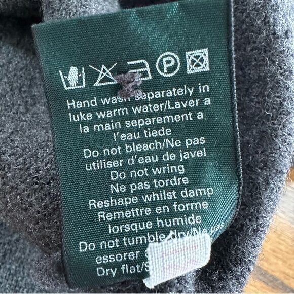 Racing Green British Wool Cardigan Sweater Gray Women’s Size 2 XS - Picture 8 of 8